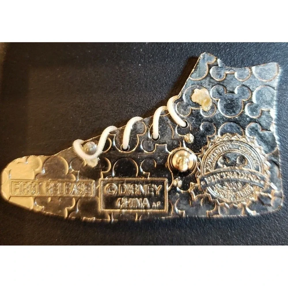 Disney Pin Chip Dale Tennis shoe Hightop Sneaker Chipmunk Artist Proof AP